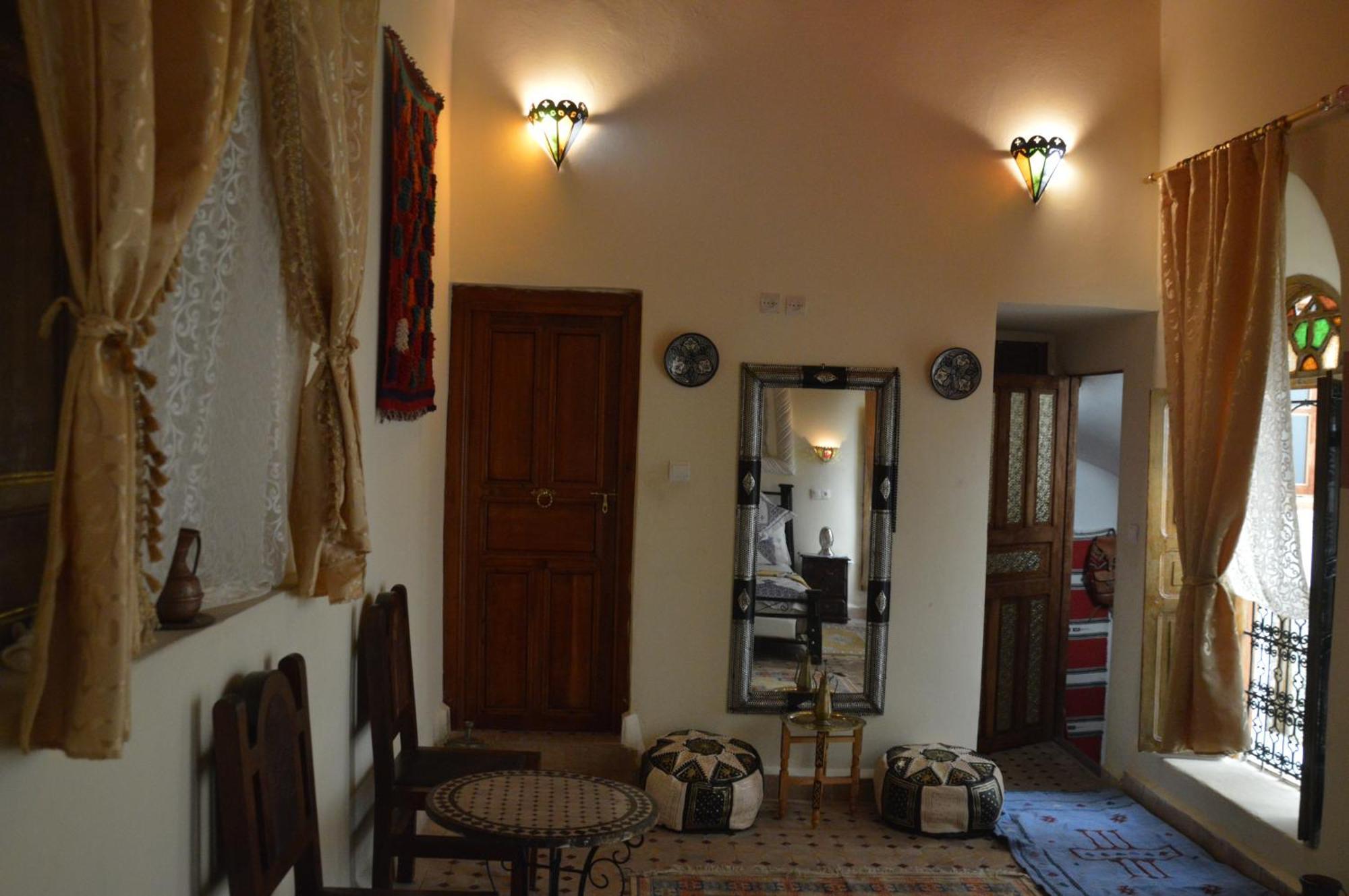 Riad Oumkaltoum فاس المظهر الخارجي الصورة