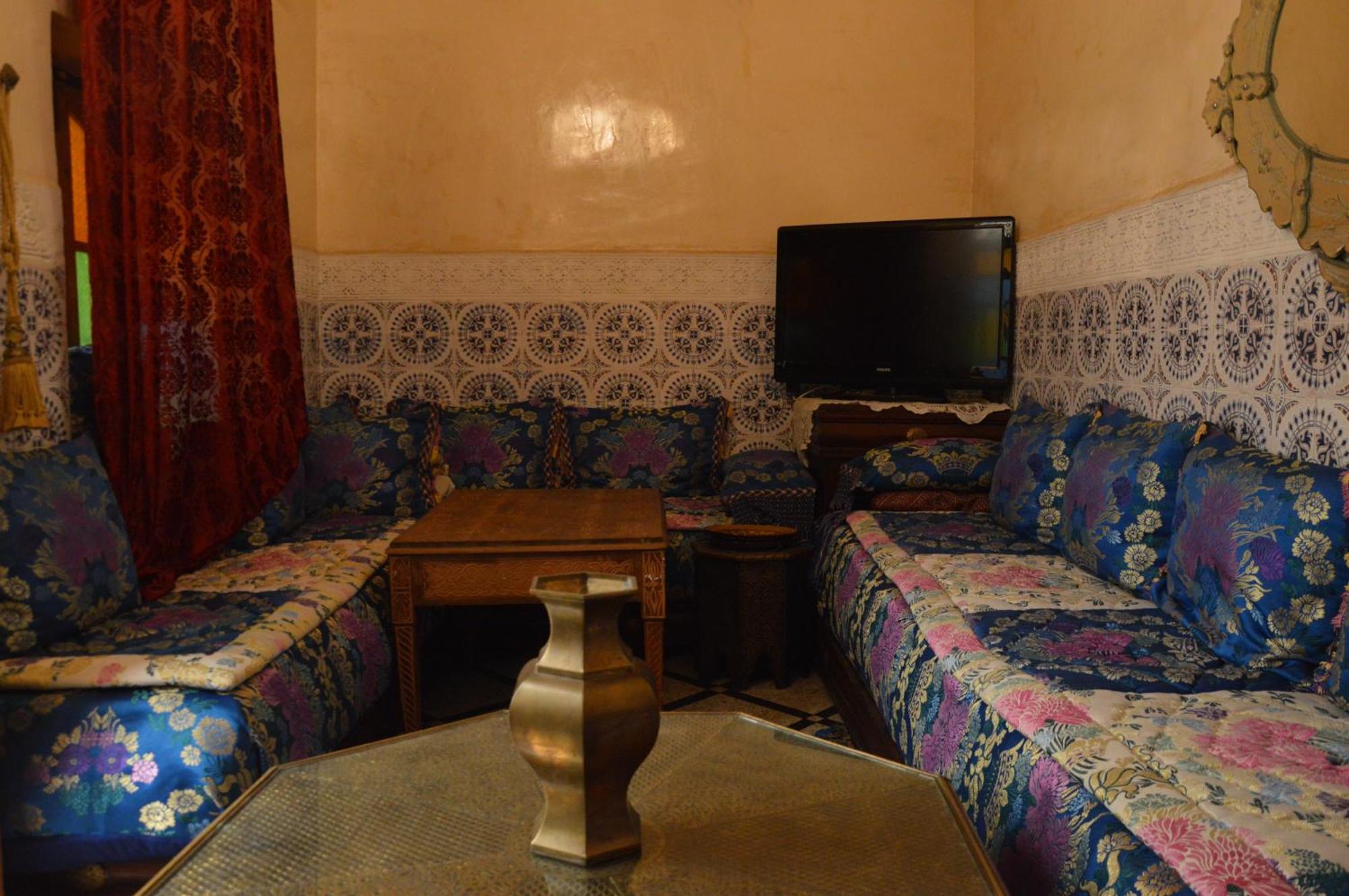 Riad Oumkaltoum فاس المظهر الخارجي الصورة